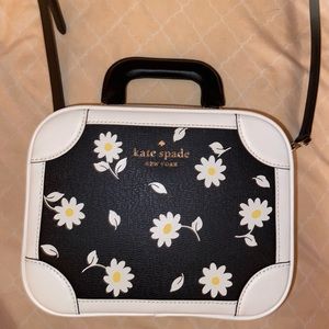 ❌SOLD❌Kate Spade Traveler Trunk Crossbody